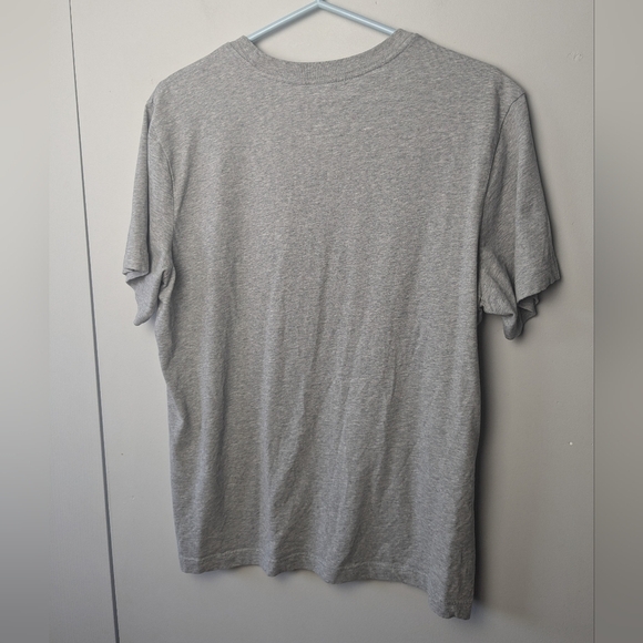 NIKE Men Casual Tee Shirt Gray Color Active And Relax Shirt - Picture 6 of 8